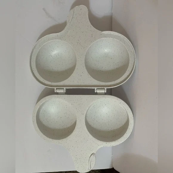 Nordic Ware Speckled Egg Poacher and Omelette Maker - Picture 8 of 8